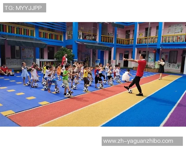 幼儿足球启蒙之旅：培养孩子的团队精神与运动能力